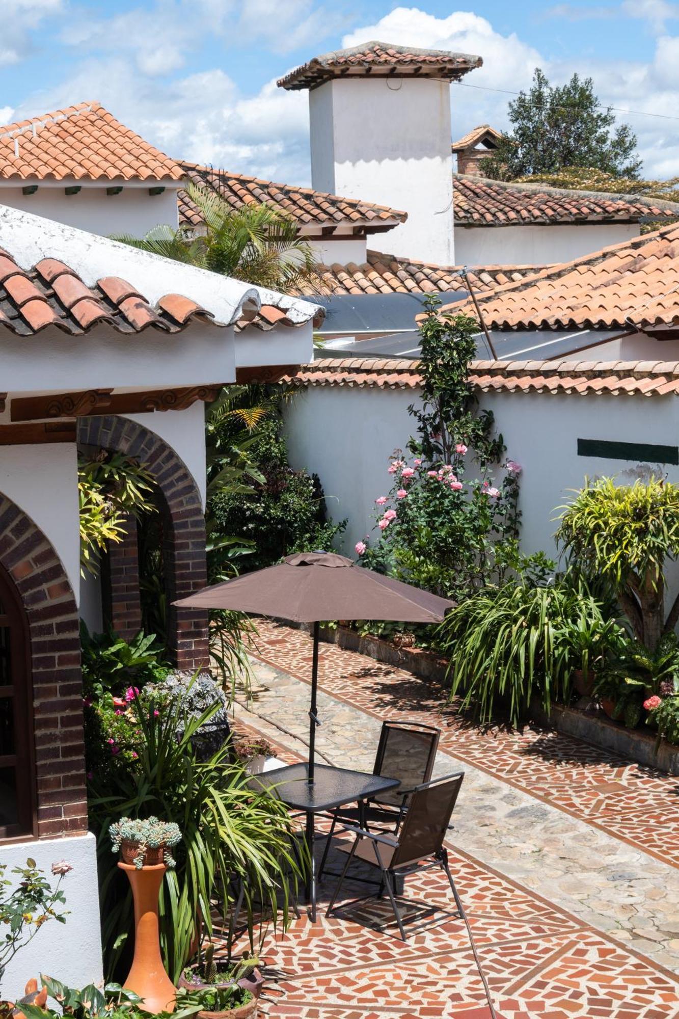 Hotel Beth Sarim